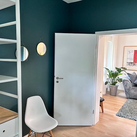 Raum2Go - No1 Modernes Ruhiges 2-Schlafzimmer Apartment City & Park Wiesbaden Esterno foto